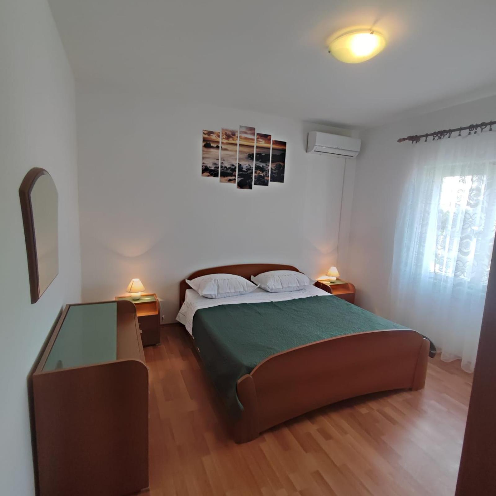 Apartment Filip トロギール エクステリア 写真