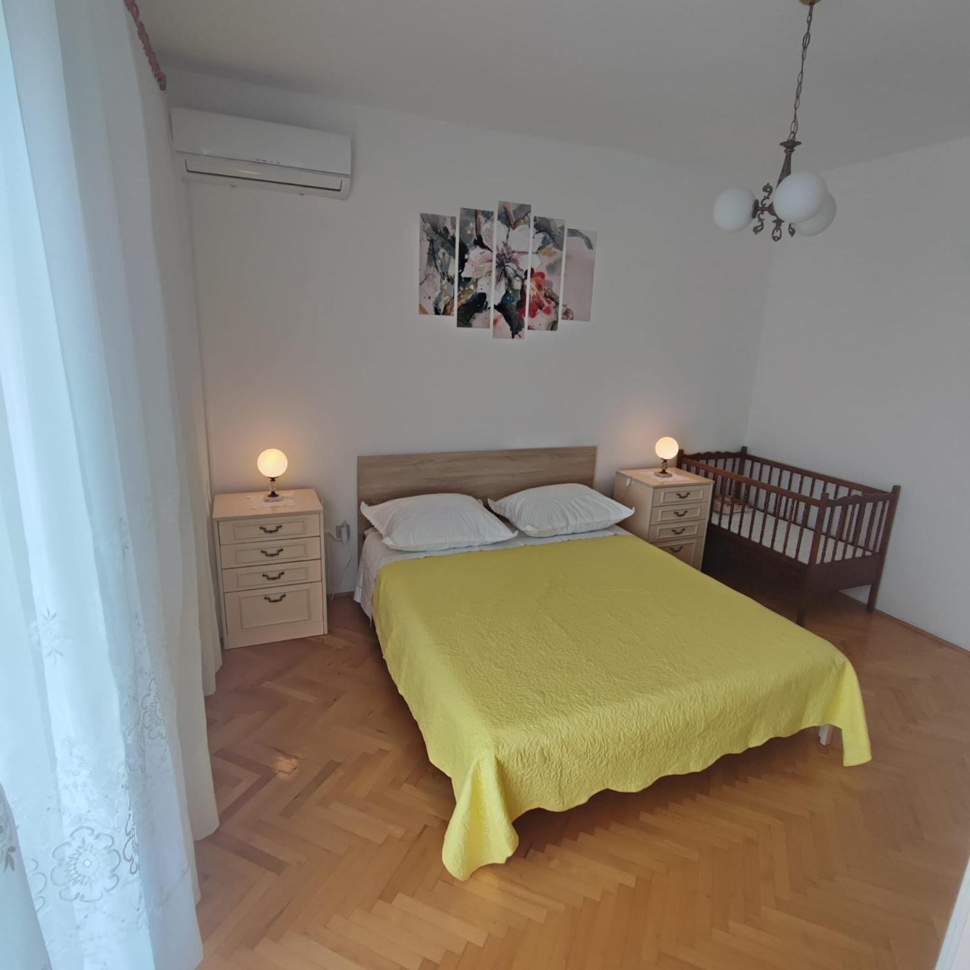 Apartment Filip トロギール エクステリア 写真