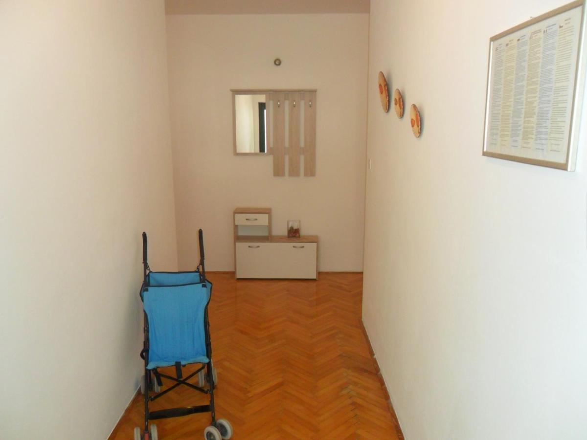Apartment Filip トロギール エクステリア 写真